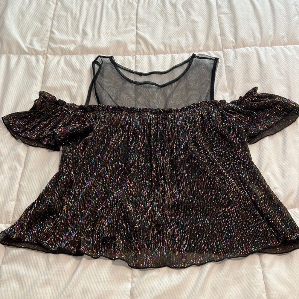 Shear glitter black shirt - fits M and L